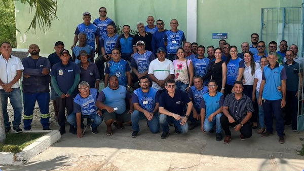 Maykon Felipe assume a presidência do Saae de Canindé.