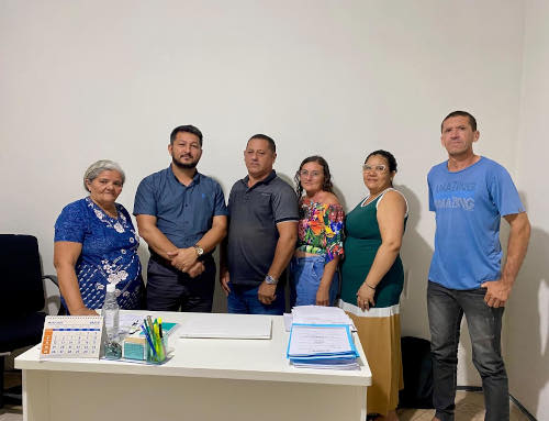 SAAE de Canindé se reúne com comitiva de representantes do bairro Canindezinho para tratar de melhorias na localidade.