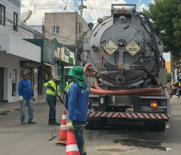 SAAE de Canindé, com apoio da CAGECE, realiza manutenção preventiva e corretiva no sistema de esgotamento SANEAR.