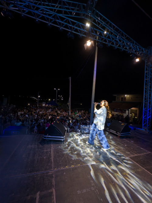 Que noite inesquecível! A 2ª edição do Aviva Fest Tarrafas foi um verdadeiro sucesso e marcou a nossa cidade com momentos de muita fé, louvor e comunhão-2.jpg