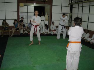 Exame de Faixa da Askaja -Projeto Karate na Comunidade - Foto 31