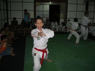 Exame de Faixa da Askaja -Projeto Karate na Comunidade - Foto 33