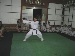 Exame de Faixa da Askaja -Projeto Karate na Comunidade - Foto 34