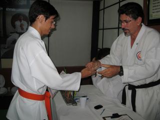 Exame de Faixa da Askaja -Projeto Karate na Comunidade - Foto 39