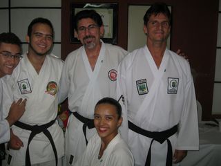 Exame de Faixa da Askaja -Projeto Karate na Comunidade - Foto 73