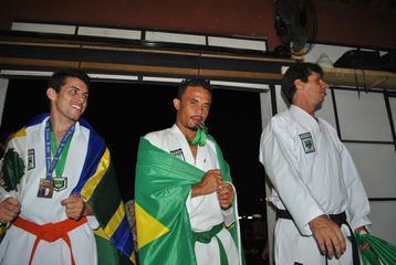 Festa de Comemoração dos Campeõs Brasileiros de Karate da Askaja 2012 - Foto 114