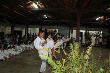 Exame de Faixa do Projeto Karate na Comunidade - Foto 106