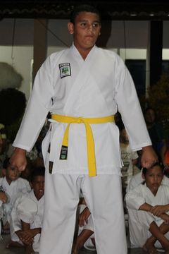 Exame de Faixa do Projeto Karate na Comunidade - Foto 114