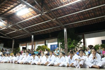 Exame de Faixa do Projeto Karate na Comunidade - Foto 13