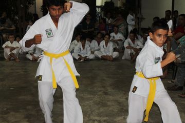 Exame de Faixa do Projeto Karate na Comunidade - Foto 134