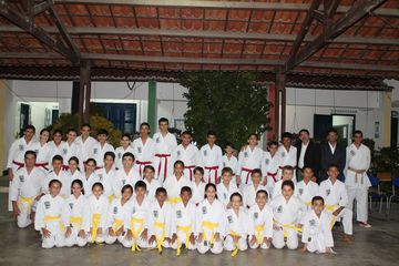 Exame de Faixa do Projeto Karate na Comunidade - Foto 289