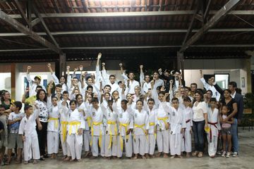 Exame de Faixa do Projeto Karate na Comunidade - Foto 295