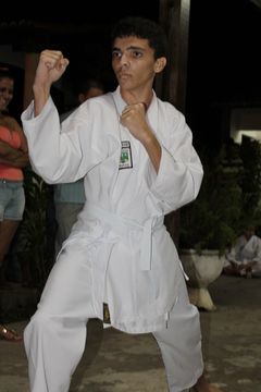 Exame de Faixa do Projeto Karate na Comunidade - Foto 48