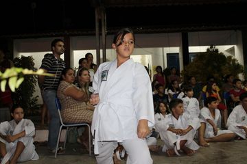 Exame de Faixa do Projeto Karate na Comunidade - Foto 55