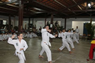 Exame de Faixa do Projeto Karate na Comunidade - Foto 80