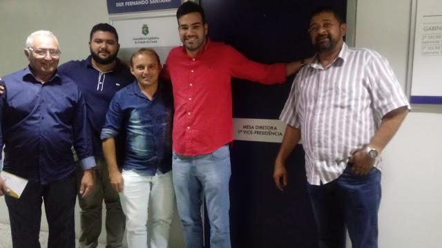 Prefeito vai a Fortaleza em busca de recursos