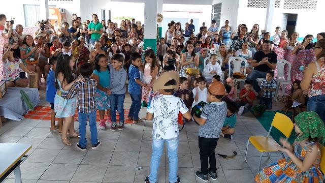 Sarau da creche Pingo de Gente