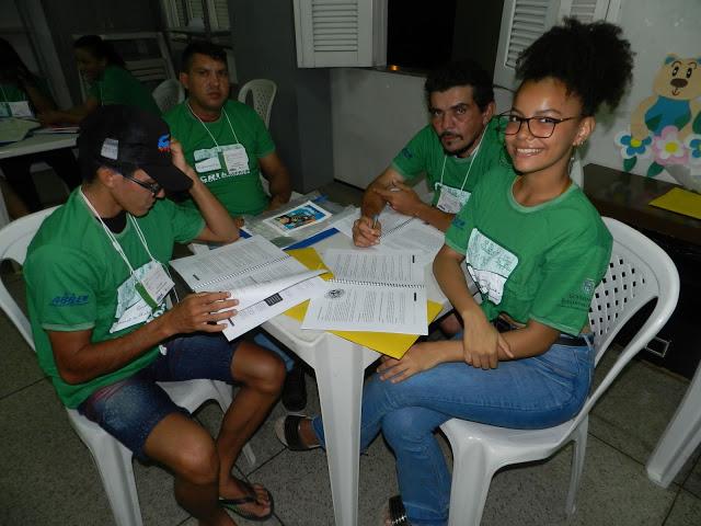 Inicia o curso de auxiliar de escrit&oacute;rio