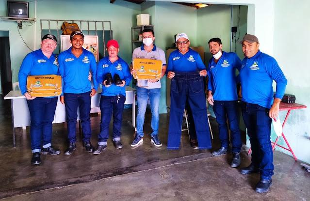 Agentes Comunitários de Endemias recebem fardamento