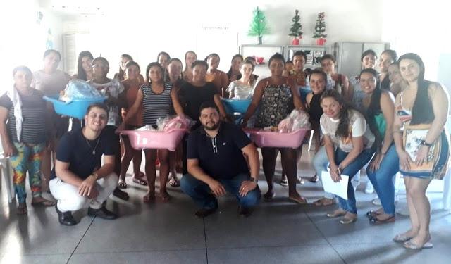 gestantes receben kits bebês