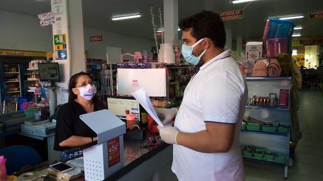 Administra&ccedil;&atilde;o municipal visitou comerciantes