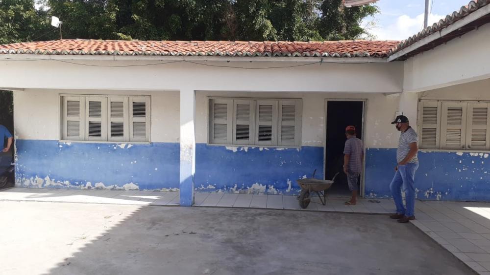 Foto da escola de Tarrafas