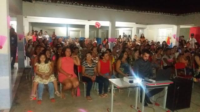 Festa das m&atilde;es no Ricarte