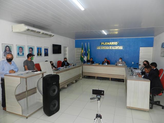 Sessão na câmara Municipal de Tarrafas