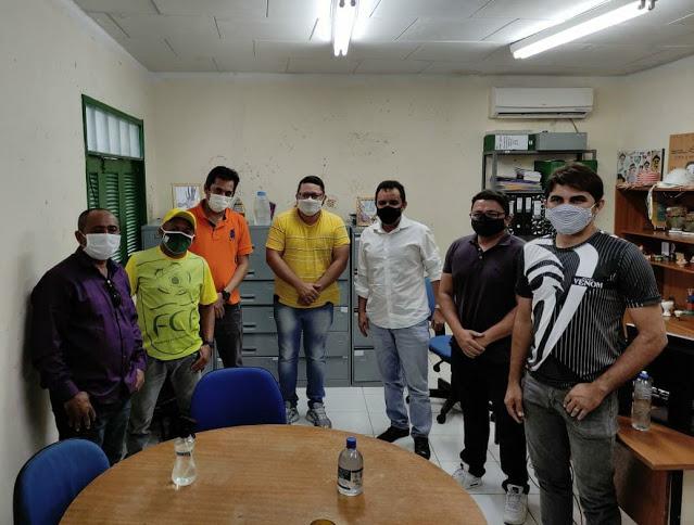 Foto dos membros da Liga tarrafense