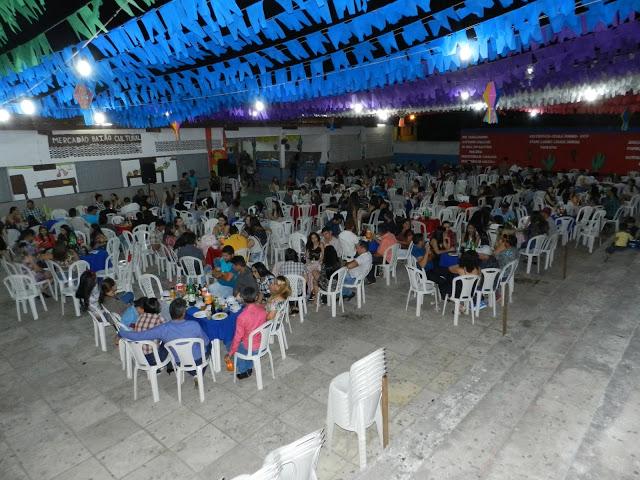 Festa em homenagem a todos os funcion&aacute;rios da educa&ccedil;&atilde;o