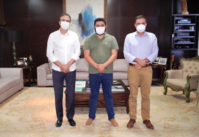 Foto de Taiano Martins com Camilo Santana