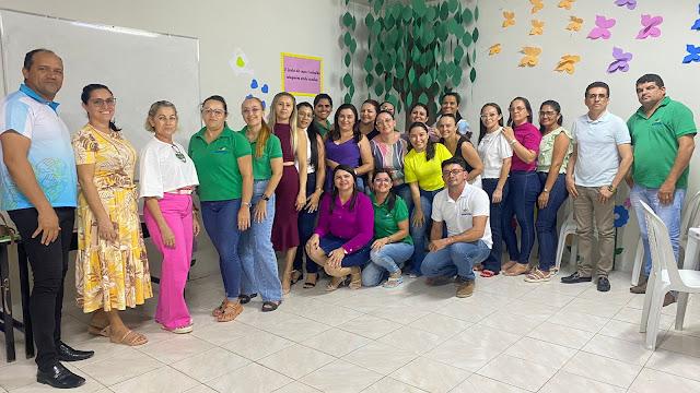 Educadores se capacitam para mais um ano letivo.