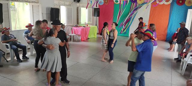 Retorno do Forró dos Idosos do CRAS de Tarrafas.