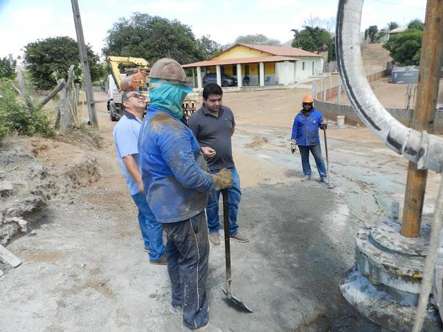 perfura&ccedil;&atilde;o de po&ccedil;os na zona rural de Tarrafas