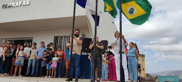 36 Anos de Emancipação Política.