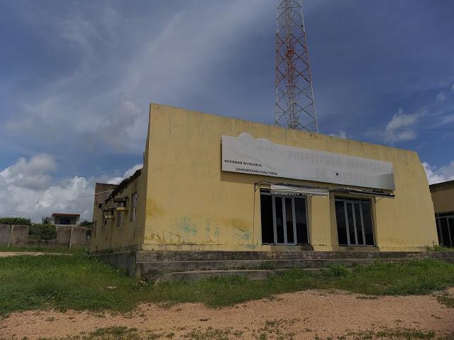 Foto da nova sede da Prefeitura de Tarrafas