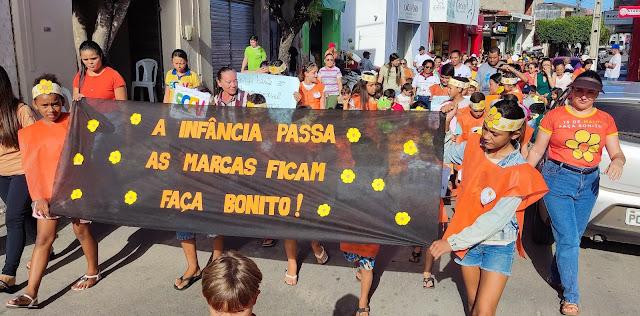 Caminhada Consciente Oficializa Encerramento da Programação do Maio Laranja em Tarrafas.