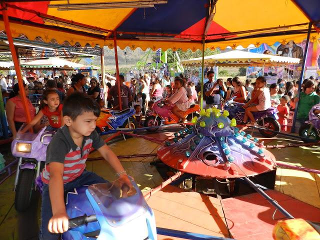 lazer no parque de divers&otilde;es para alunos da rede municipal de ensino
