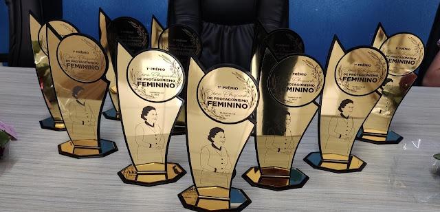 Semana da Mulher &eacute; conclu&iacute;da com entrega de pr&ecirc;mio