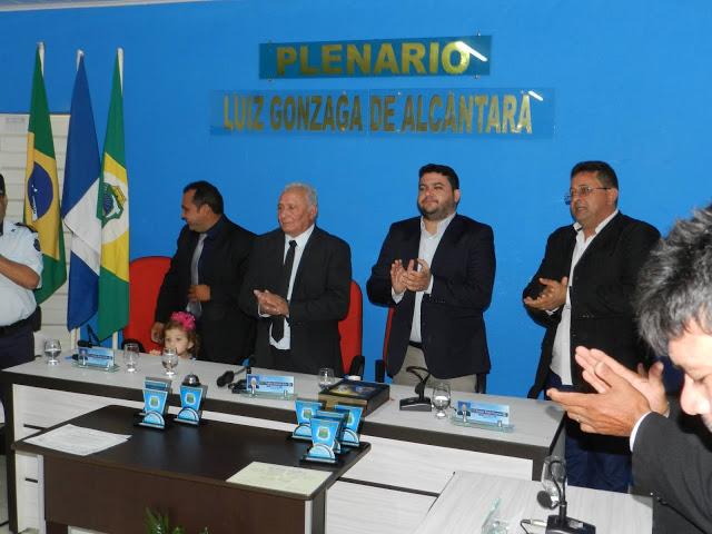 camara-e-prefeitura-entregam-comenda-maria-luiza-leite-2019